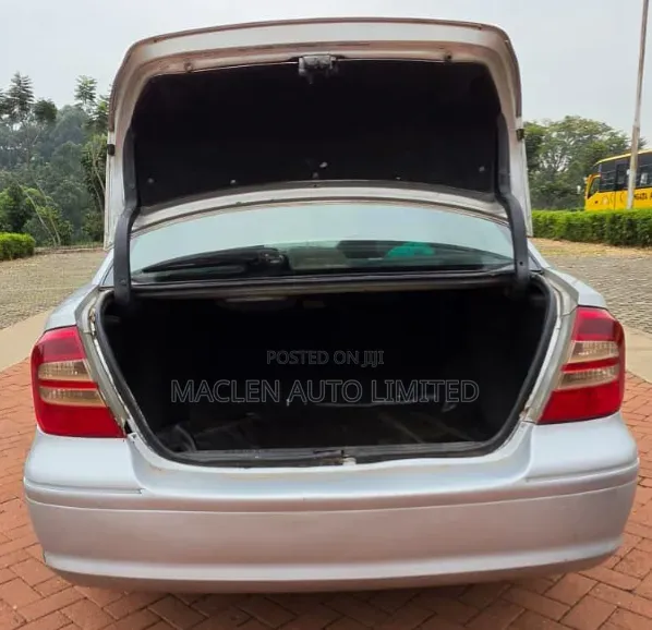 Toyota Premio 2006 Silver