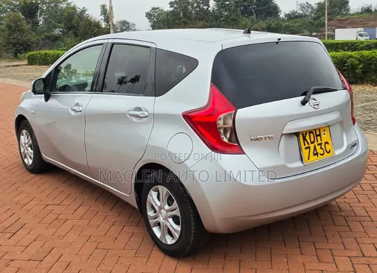 Nissan Note 2015 Silver
