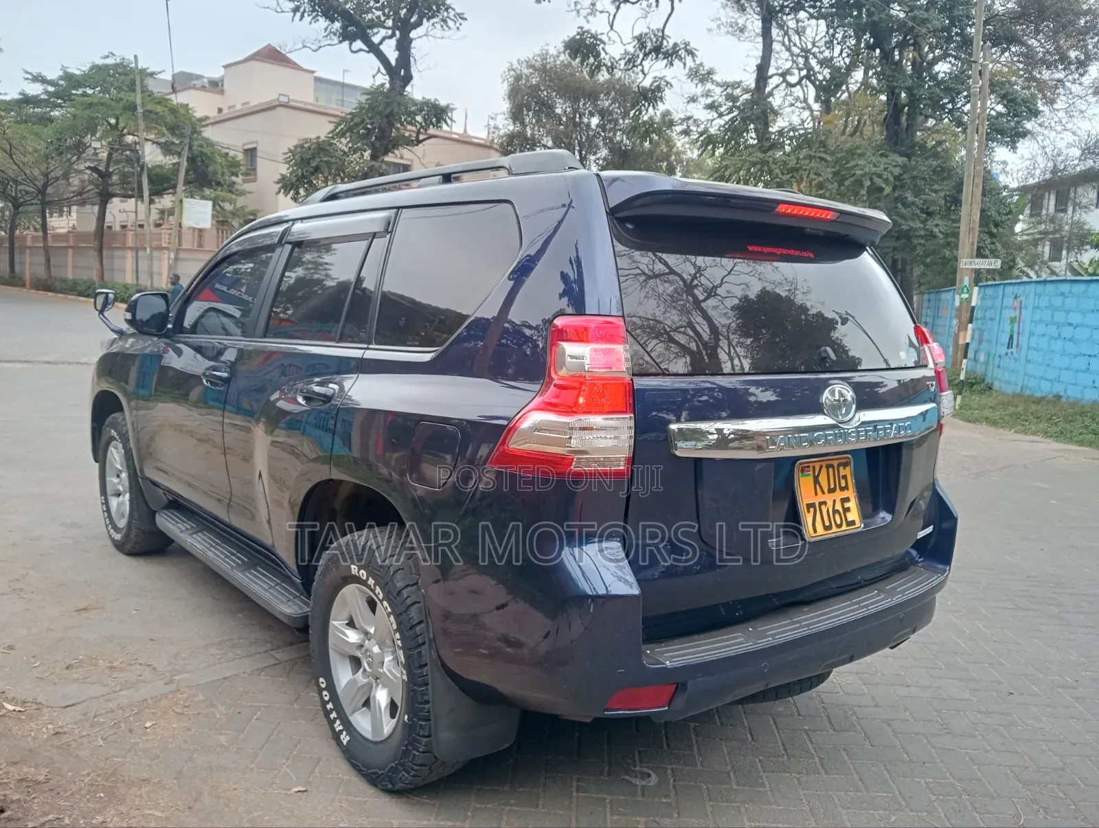 Toyota Land Cruiser Prado 2015 Blue