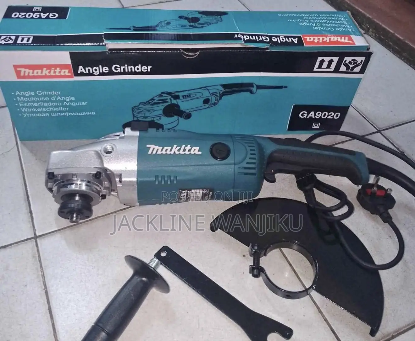 Makita 9" Angle Grinder – Heavy Duty  Strong • Durable • Reliable