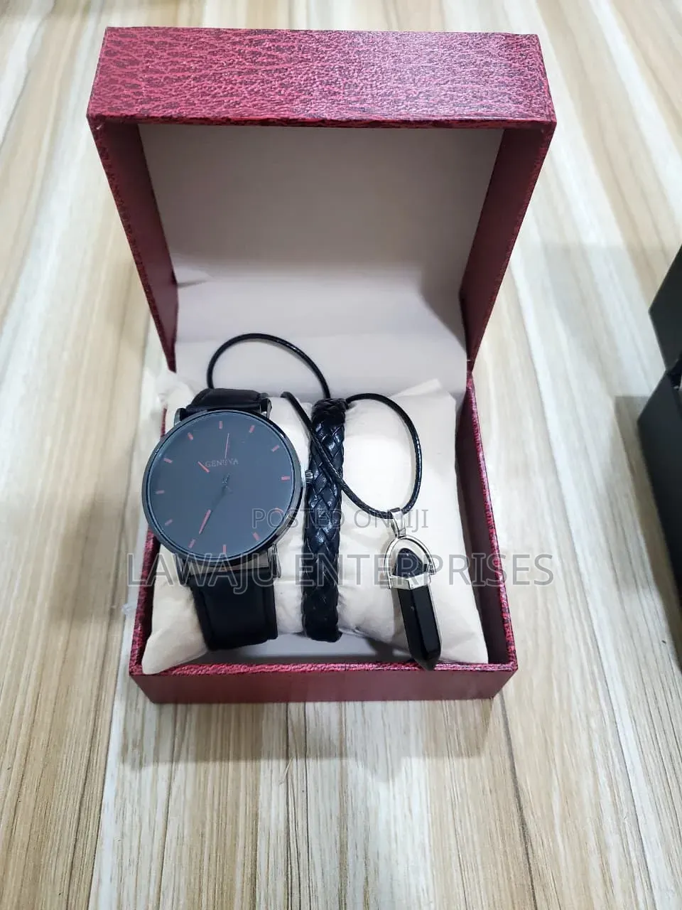 Elegant Mens Gift Set