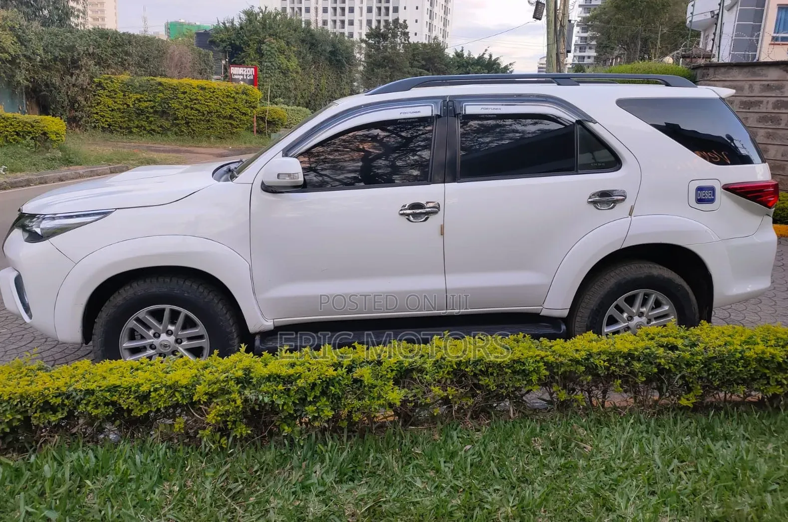 Toyota Fortuner 2015 White