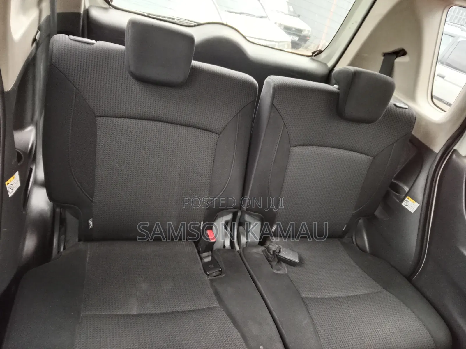 Mitsubishi Delica 2015 White