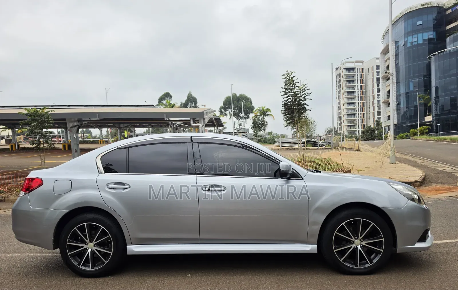 Subaru Legacy 2013 Silver