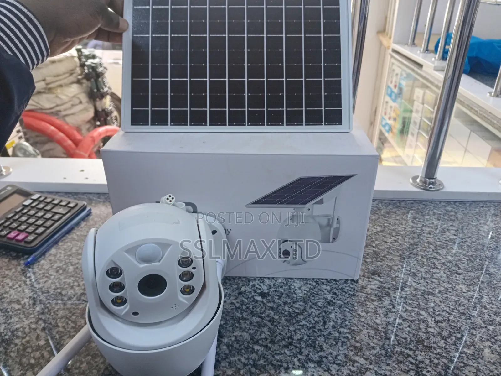 Ubox Single Lens Solar Camera