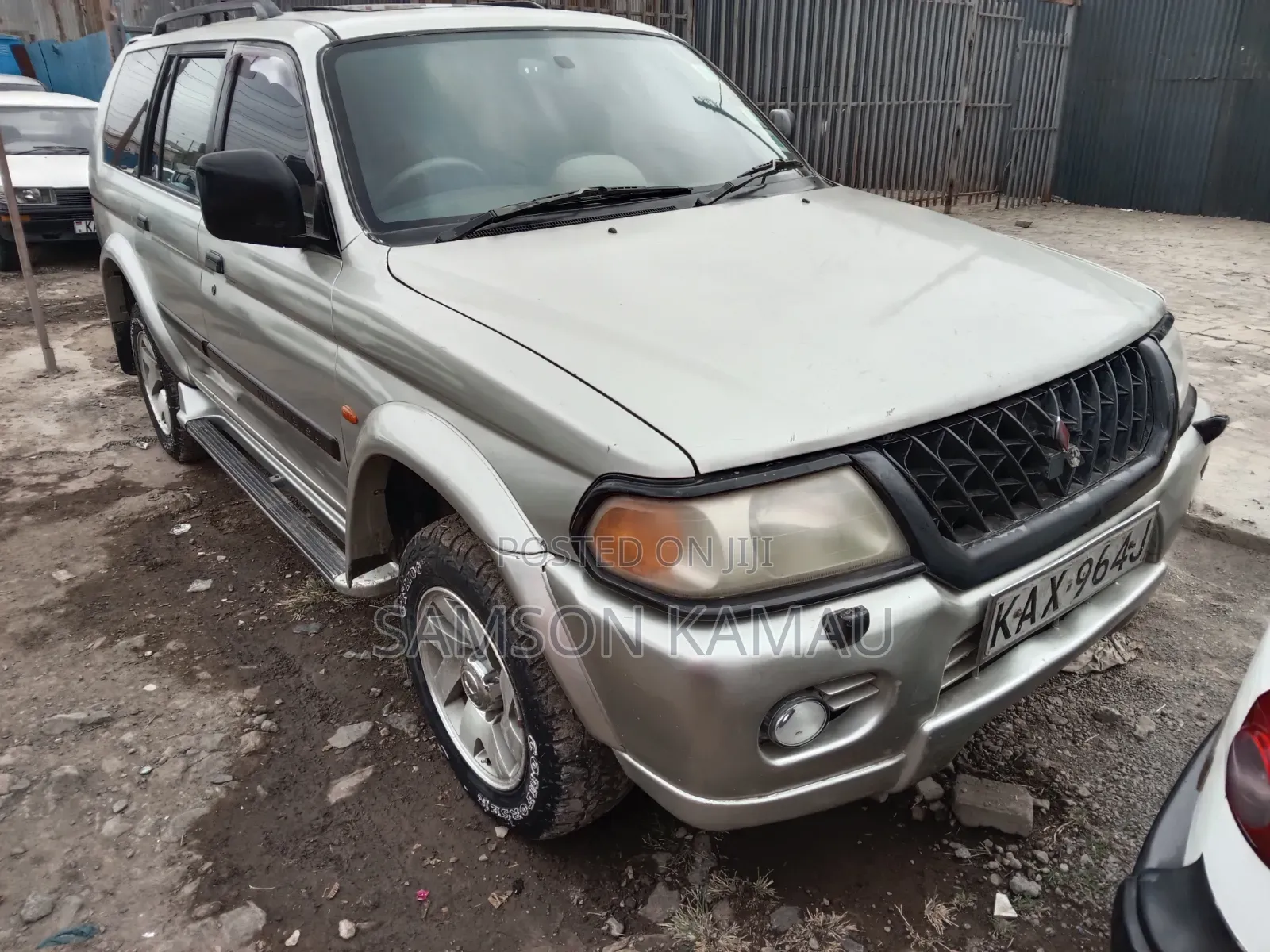 Mitsubishi Shogun 2000 Silver