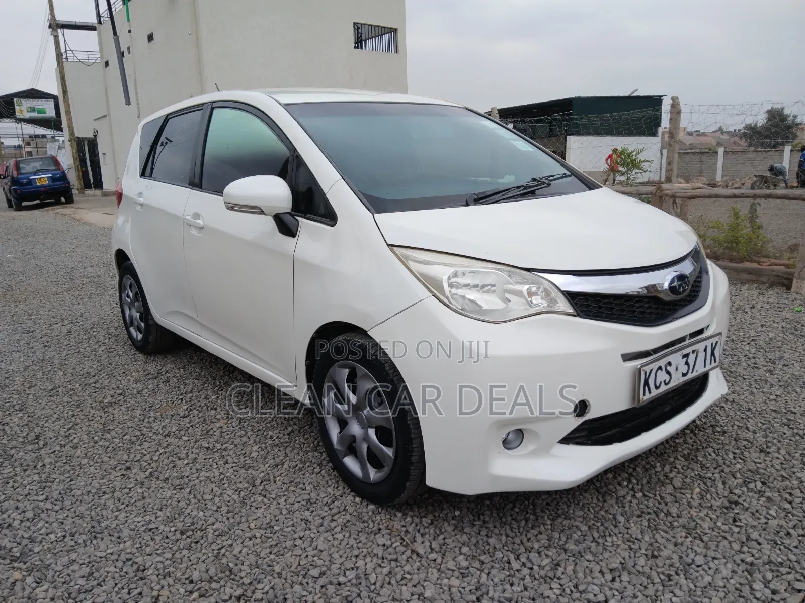 Subaru Trezia 2011 White