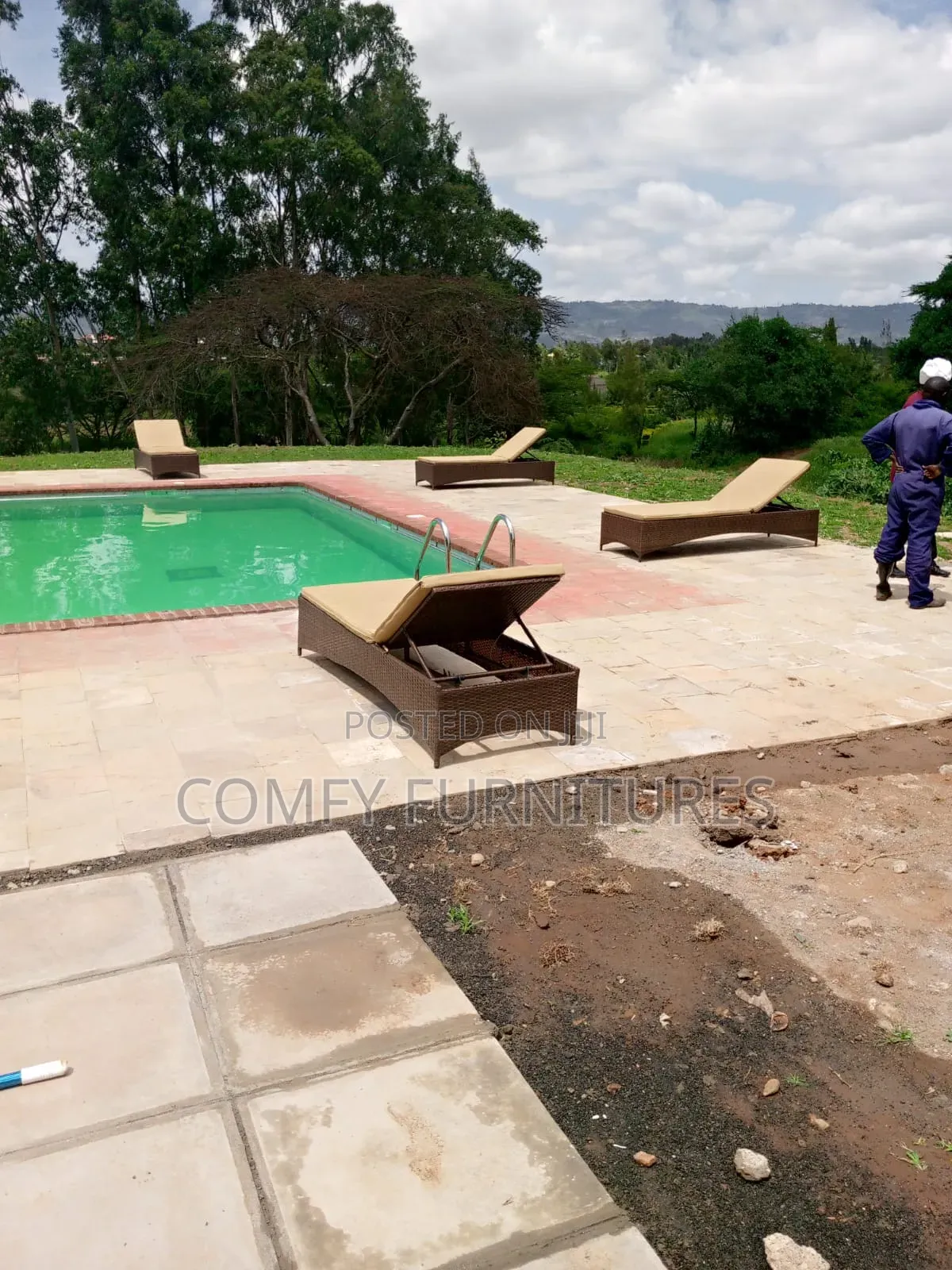 Sun Bed Sun Loungers or Swimming Pool Beds