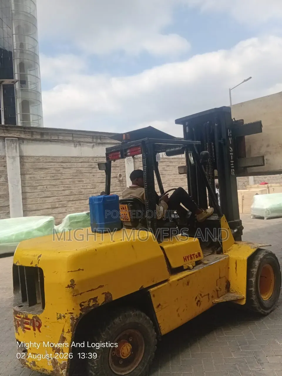 Experts in Heavy Material Handling- Forklift Transport Services