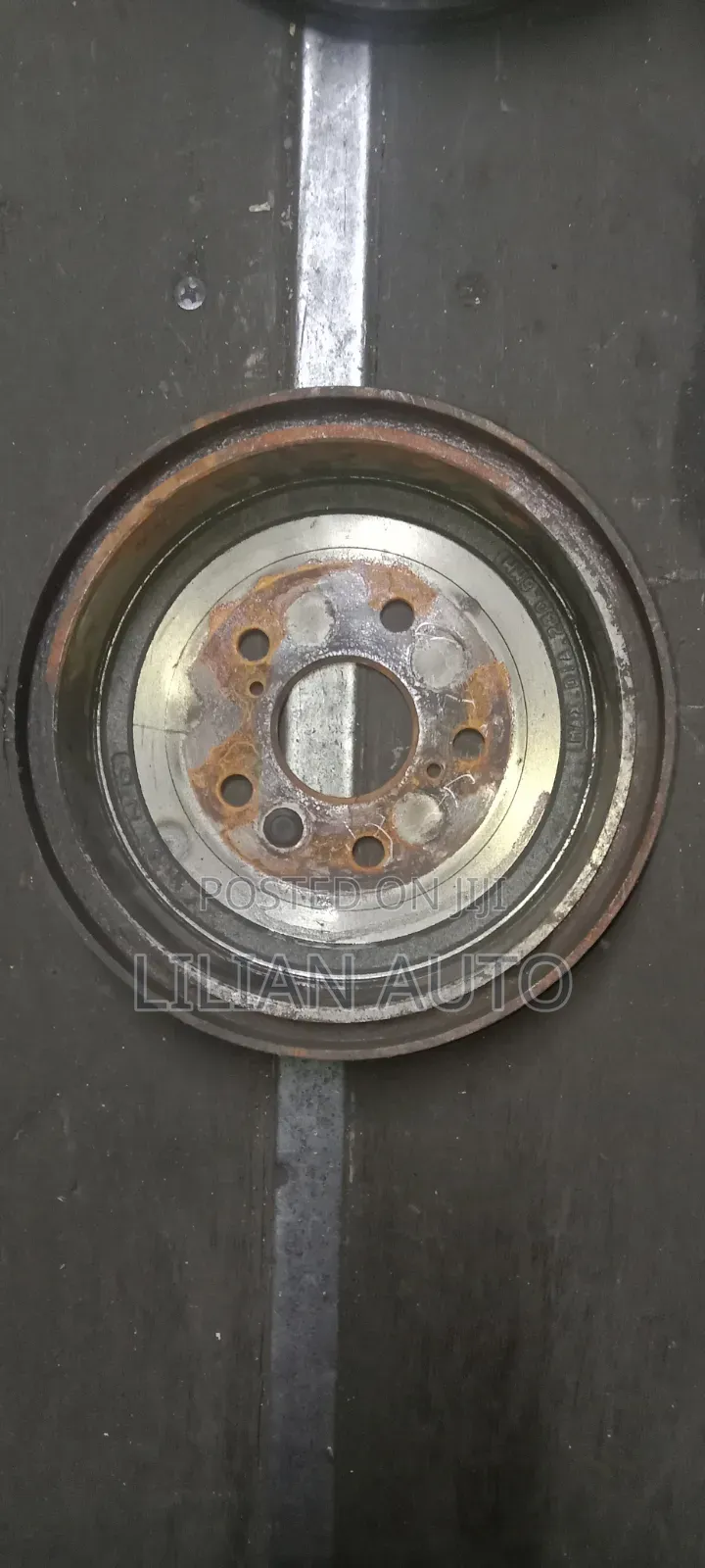 Toyota Voxy Rear Drum