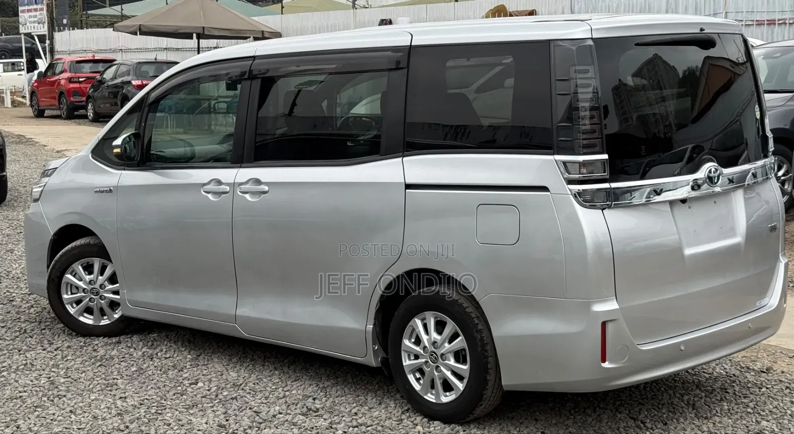 Toyota Voxy 2019 Silver
