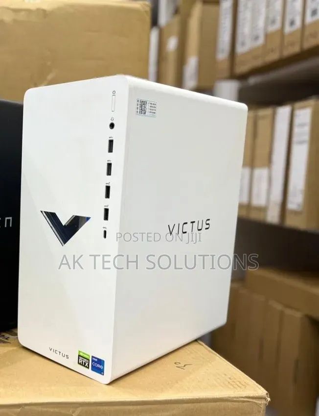 New Desktop Computer HP Victus 15L 16GB Intel Core i7 SSD 512GB
