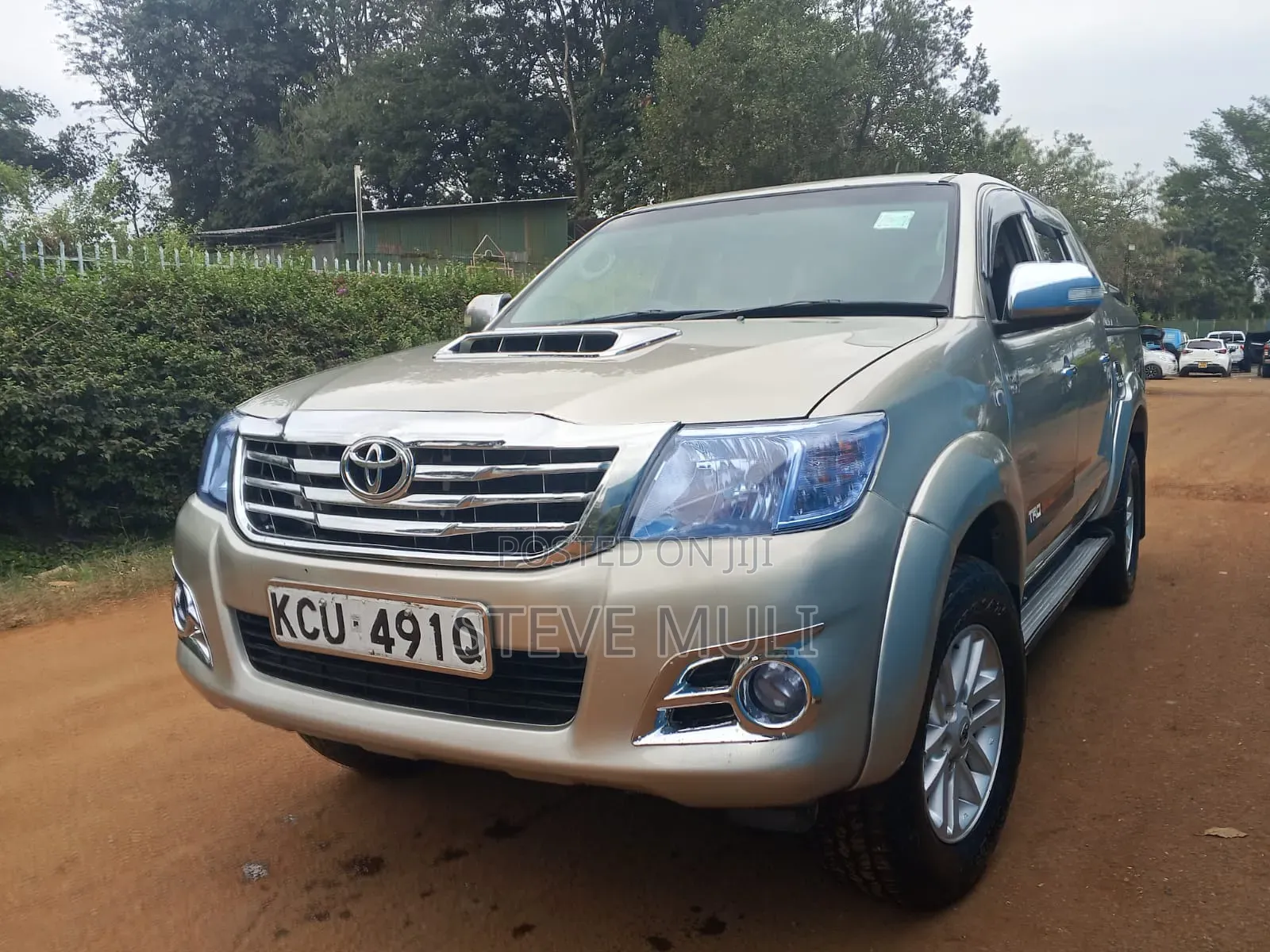 Toyota Hilux 2014 Silver