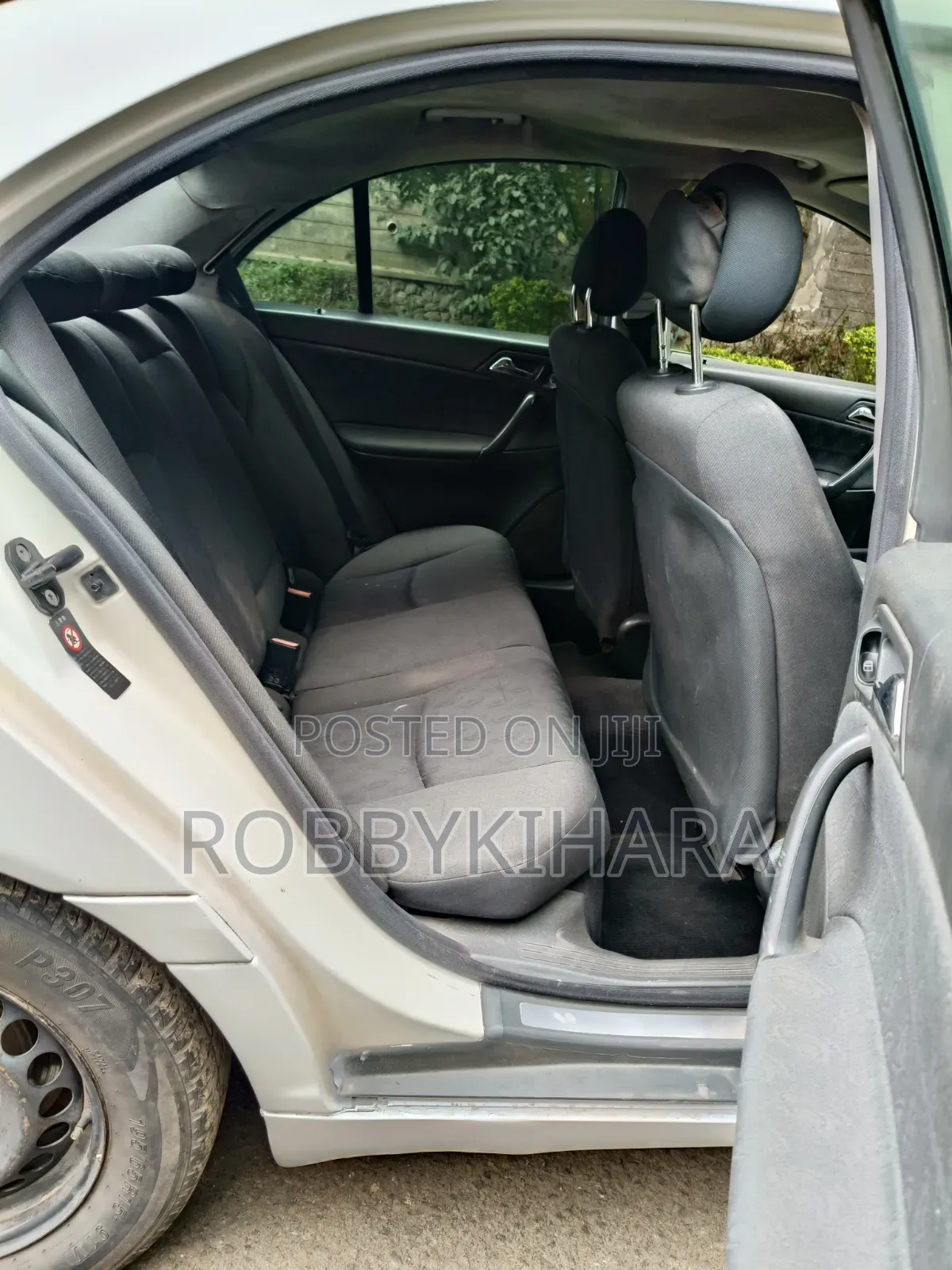 Mercedes-Benz C200 2004 White