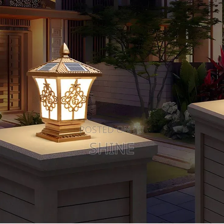 Antique Solar and Electric Gate Light