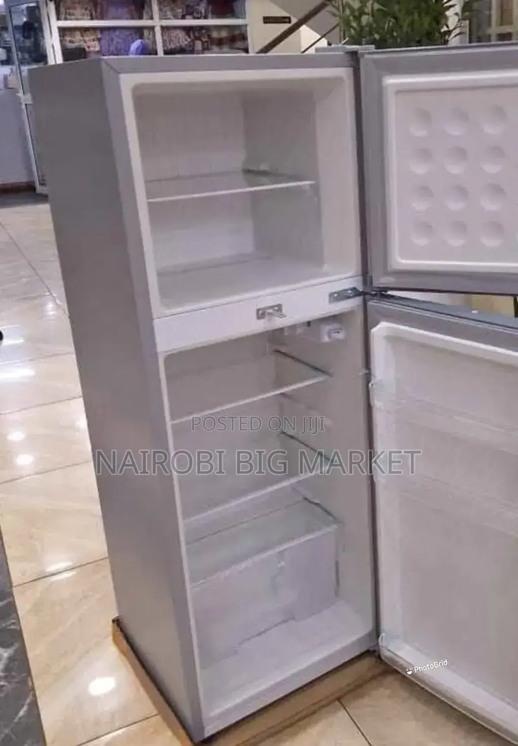 Volsmart 138 L Fridge With Top Mounted Freezer