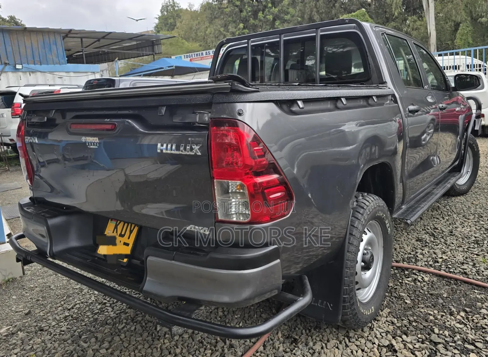 Toyota Hilux 2021 Gray