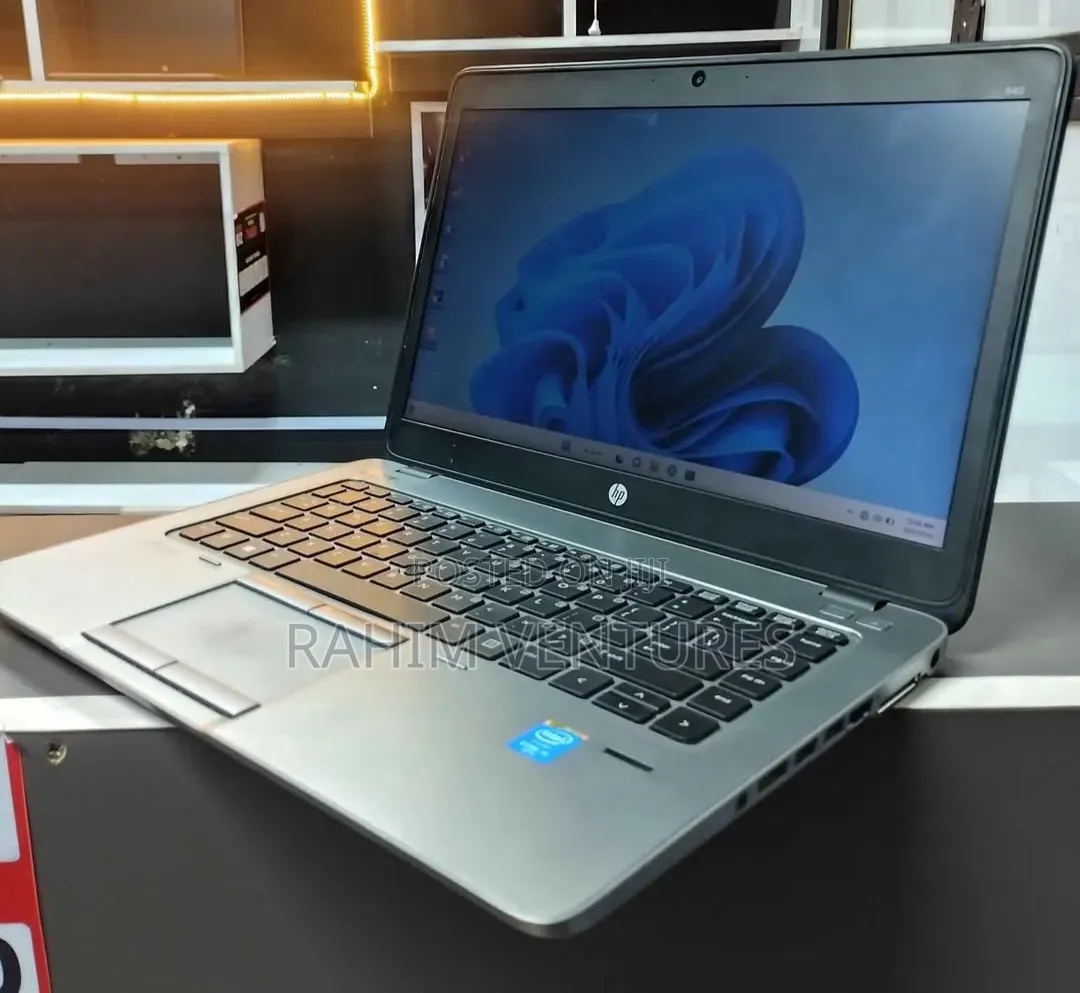 Laptop HP EliteBook 840 G2 8GB Intel Core i5 HDD 500GB