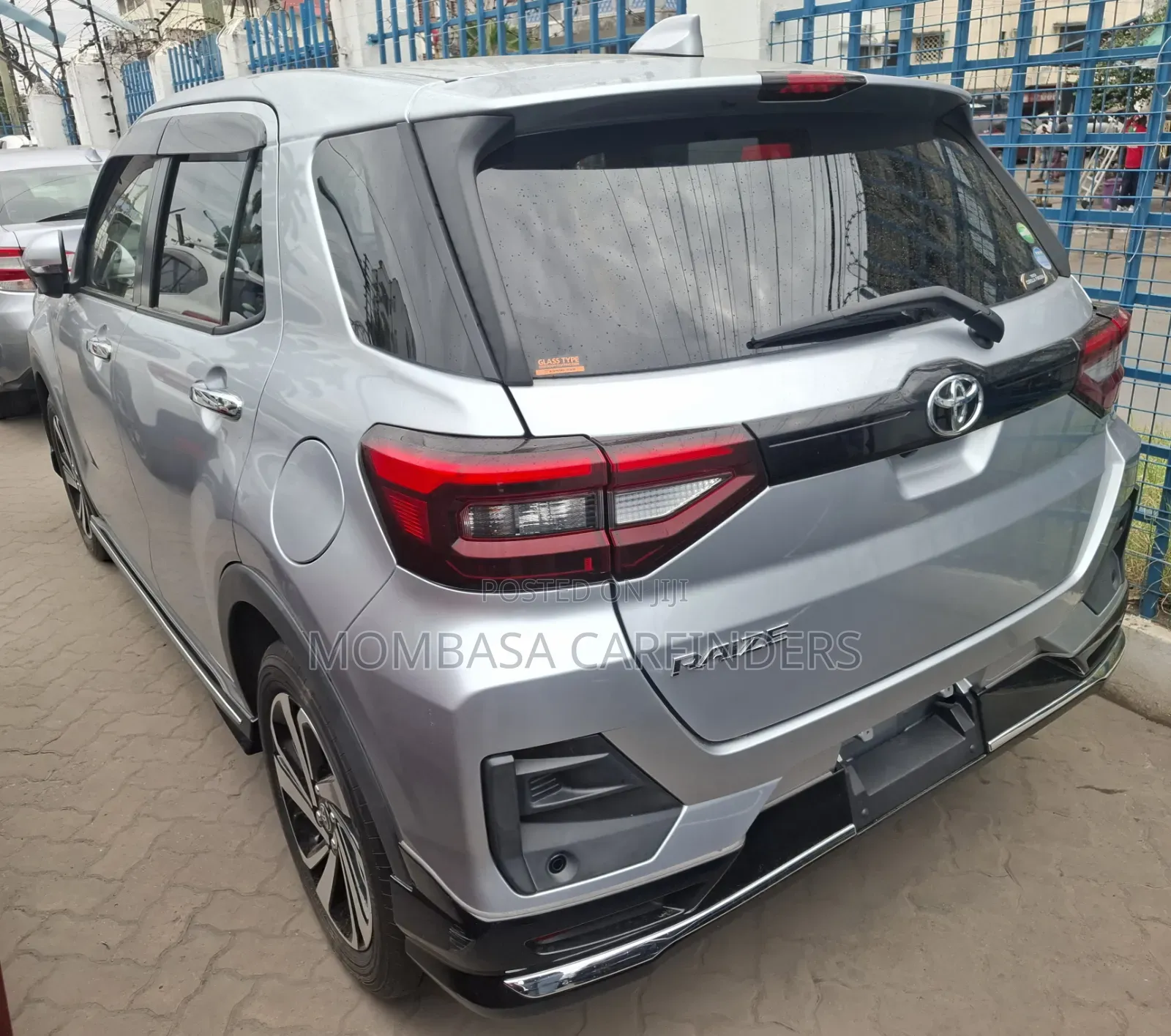 Toyota Raize 2019 Silver