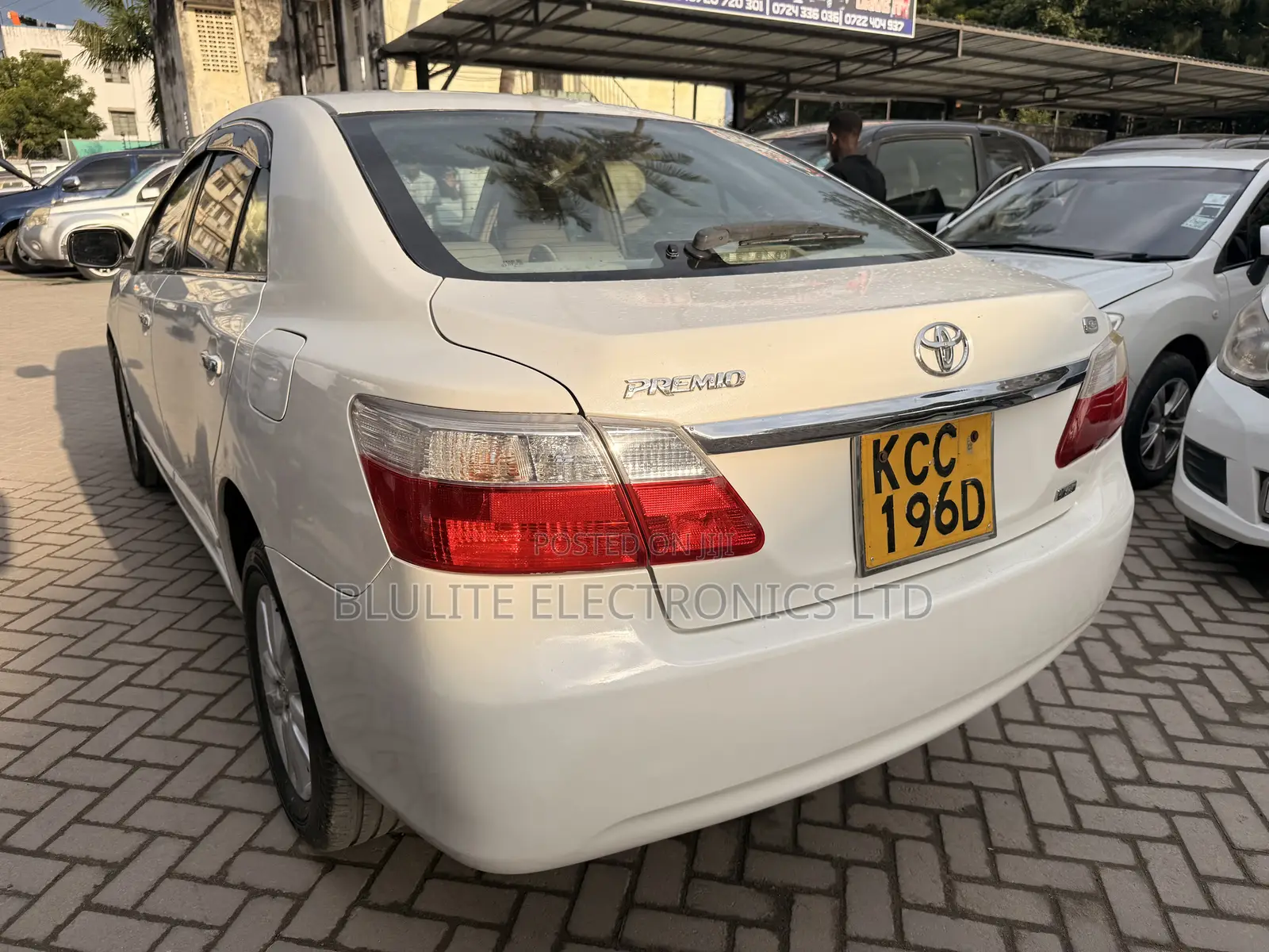 Toyota Premio 2009 White