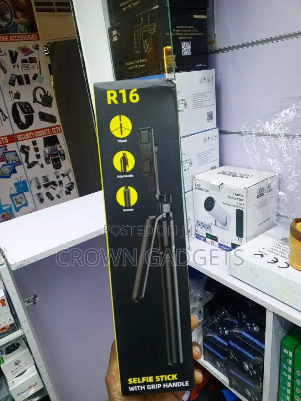 Portable R16 Selfie Stick Tripod for iPhone Android