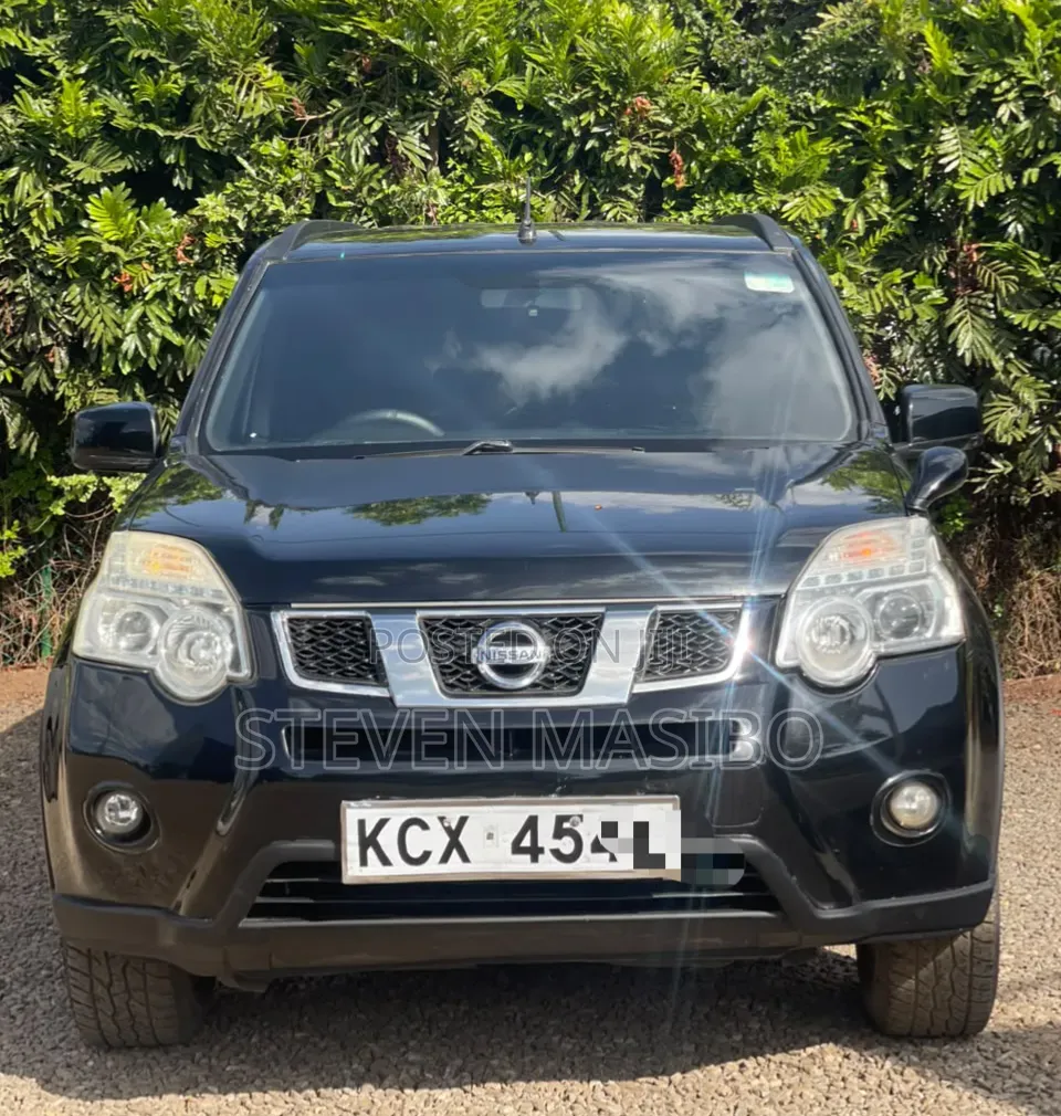 Nissan X-Trail 2013 Black