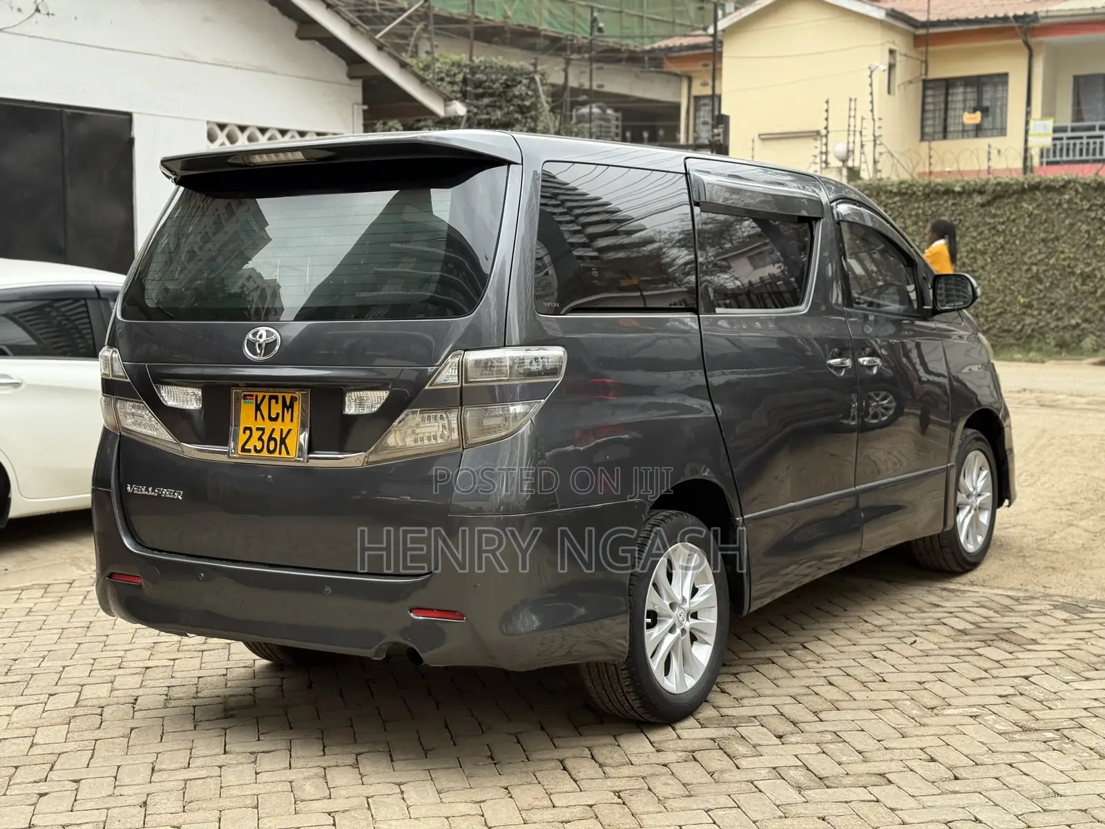 Toyota Vellfire 2010 Gray