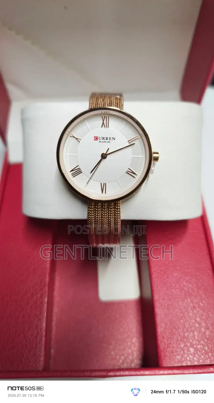 Curren 9020L Analog Ladies Watch