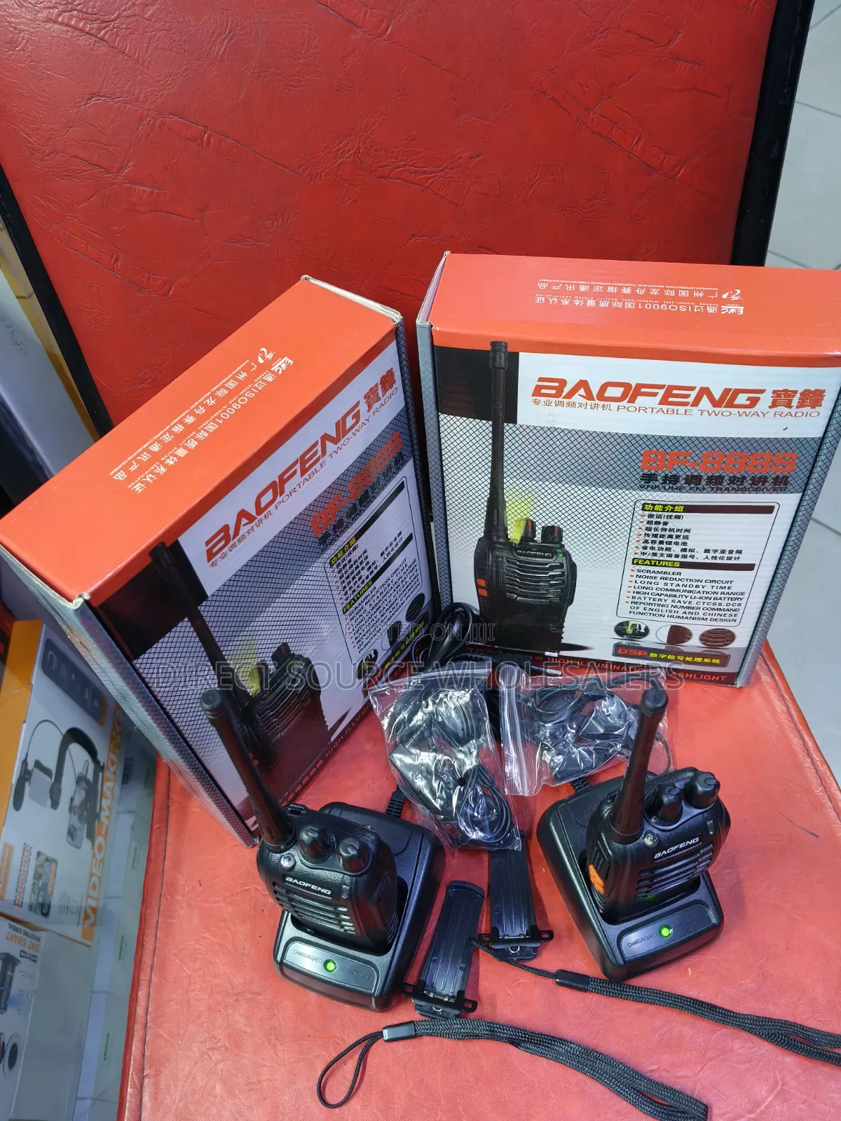 Original Baofeng 888S Radio Call With Charger Battery
