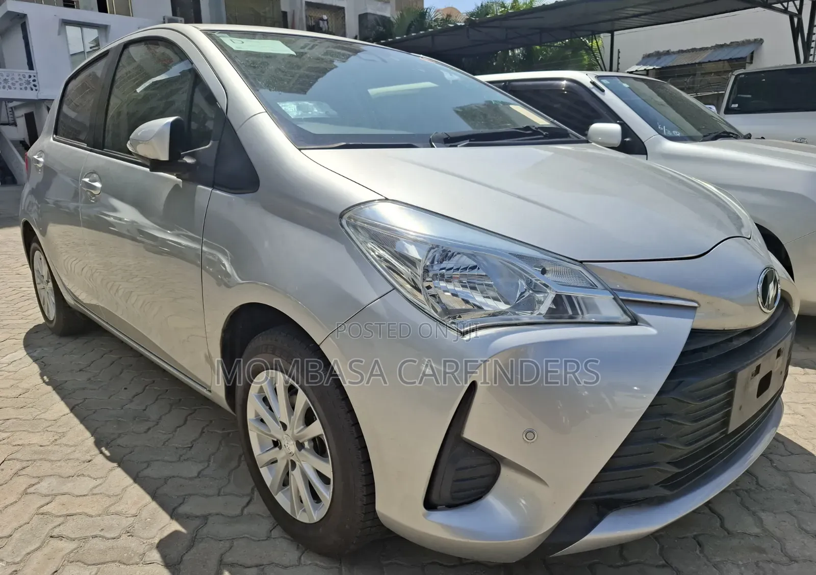 Toyota Vitz 2019 Silver