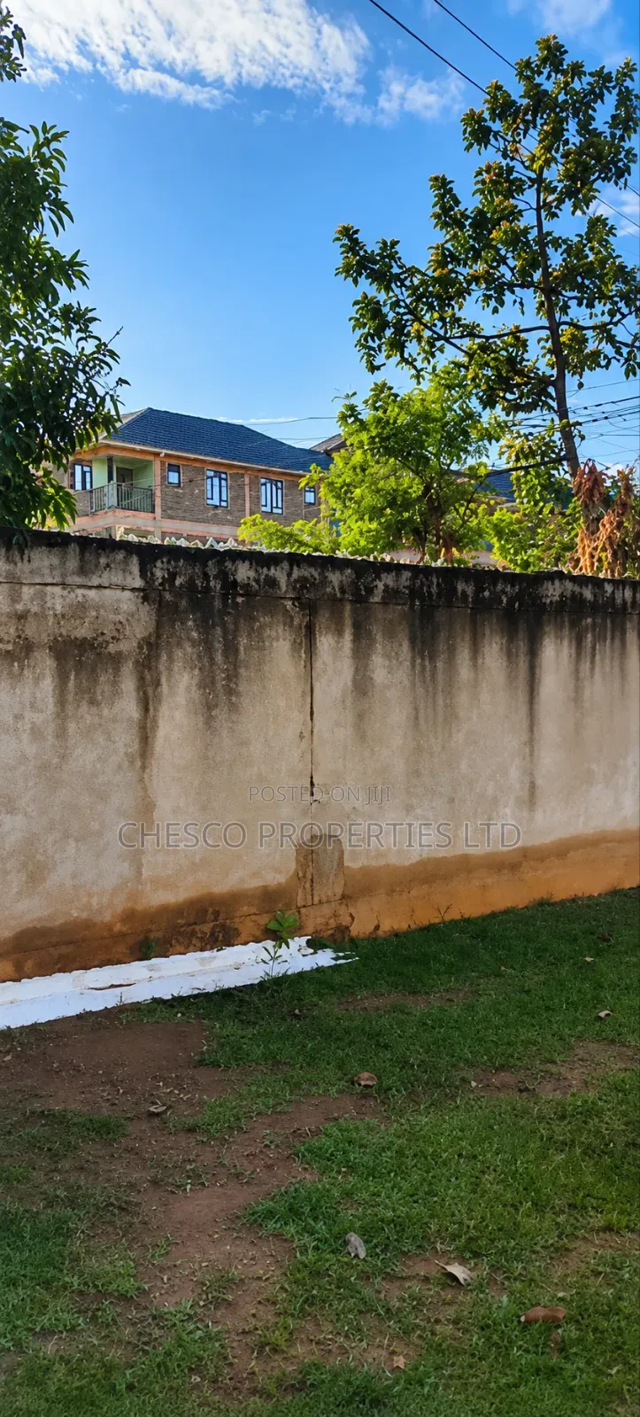 4bdrm Bungalow in M Big, Kanduyi for sale