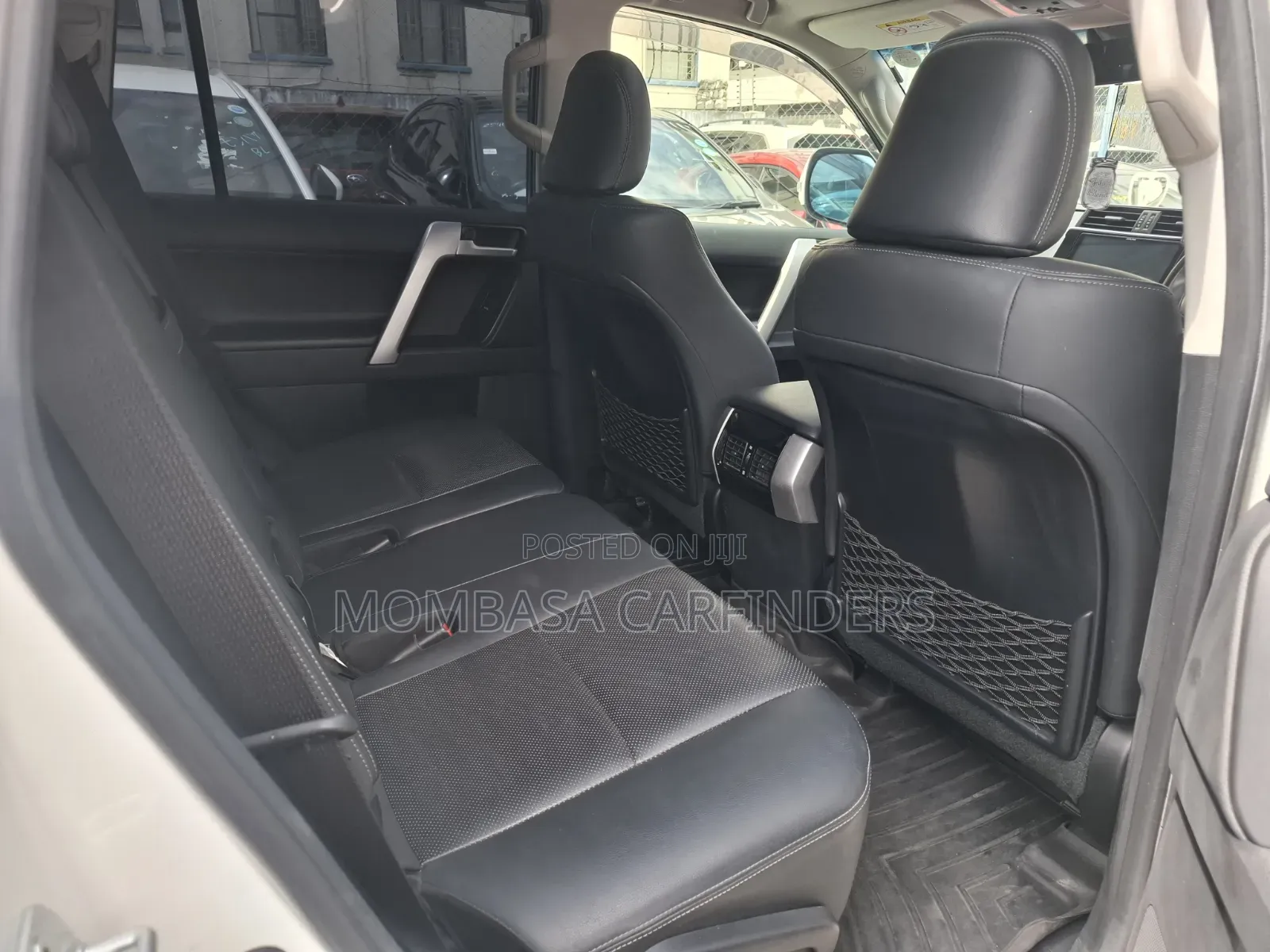 Toyota Land Cruiser Prado 2019 White