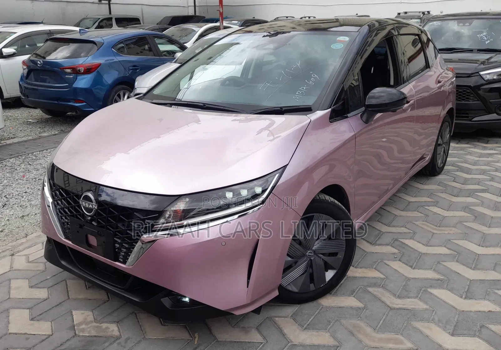 Nissan Note 1.2 Hybrid 2021 Pink