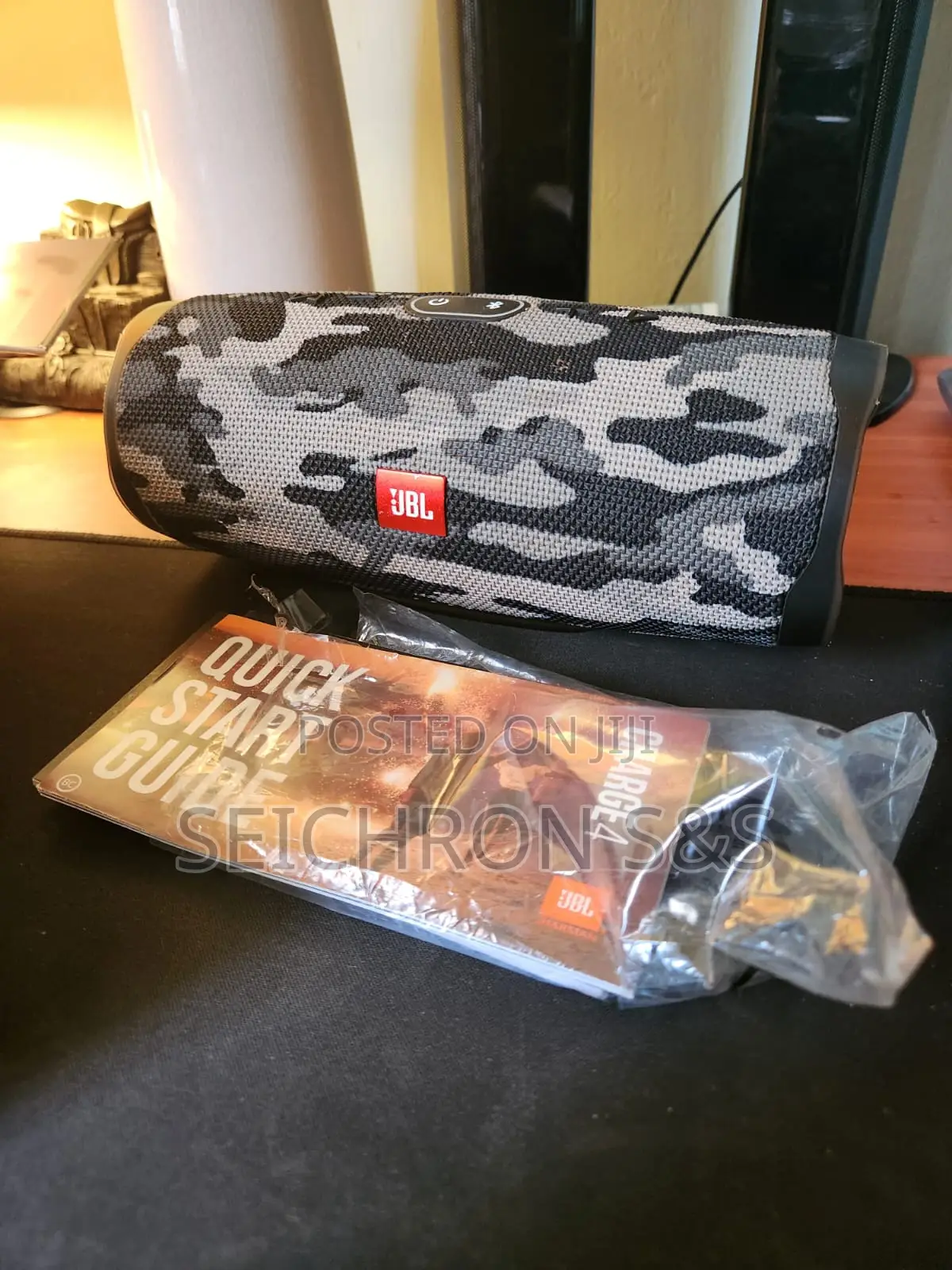 JBL Charge 4 Portable Bluetooth Speaker — Camo, With Box Cable