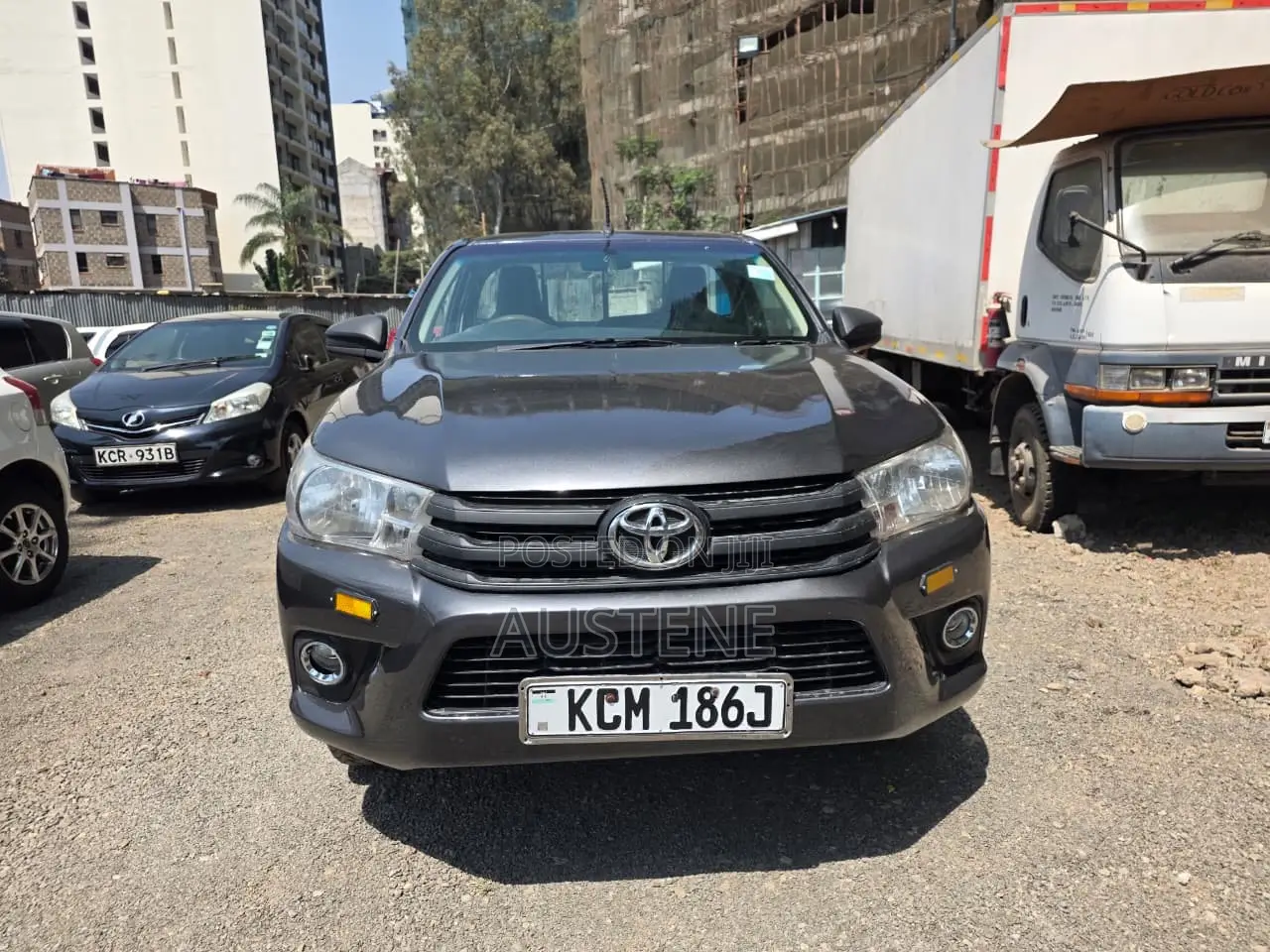 Toyota Hilux 2017 Gray