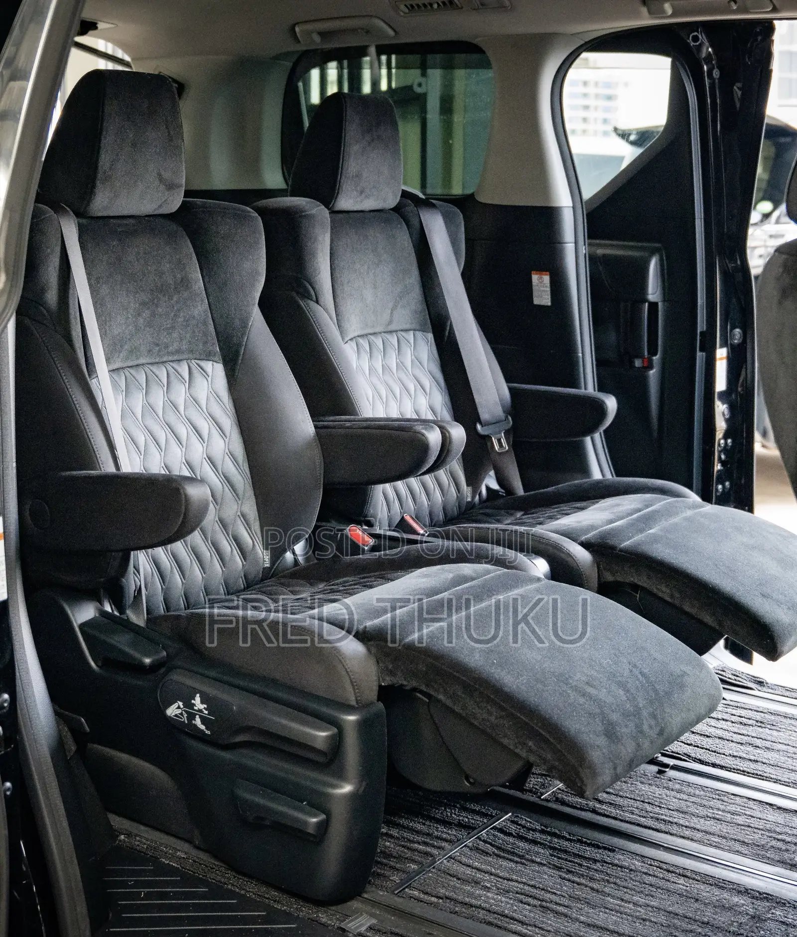 Toyota Alphard 2.5 Petrol FWD 2019 Black
