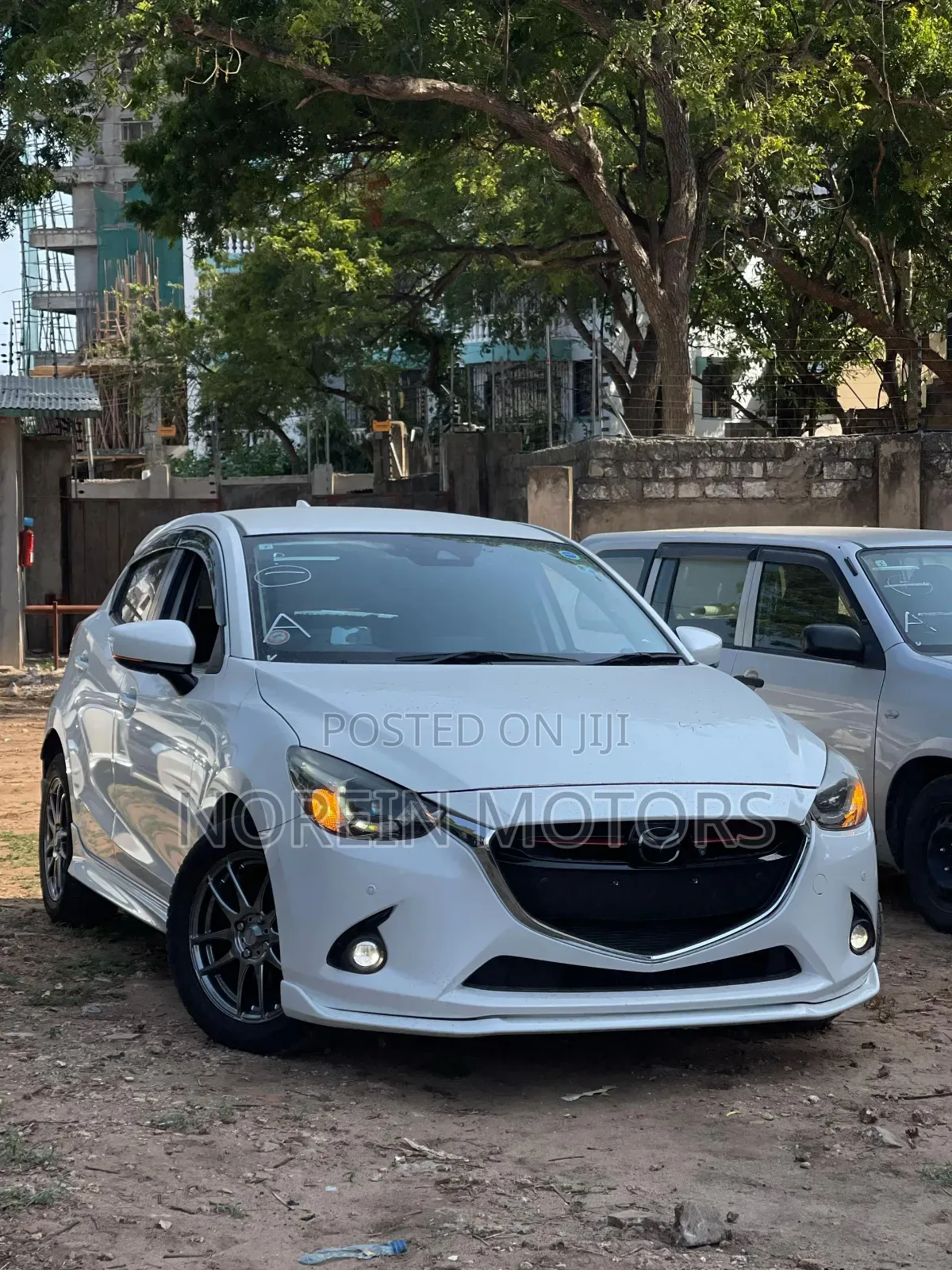 Mazda Demio 2019 Pearl
