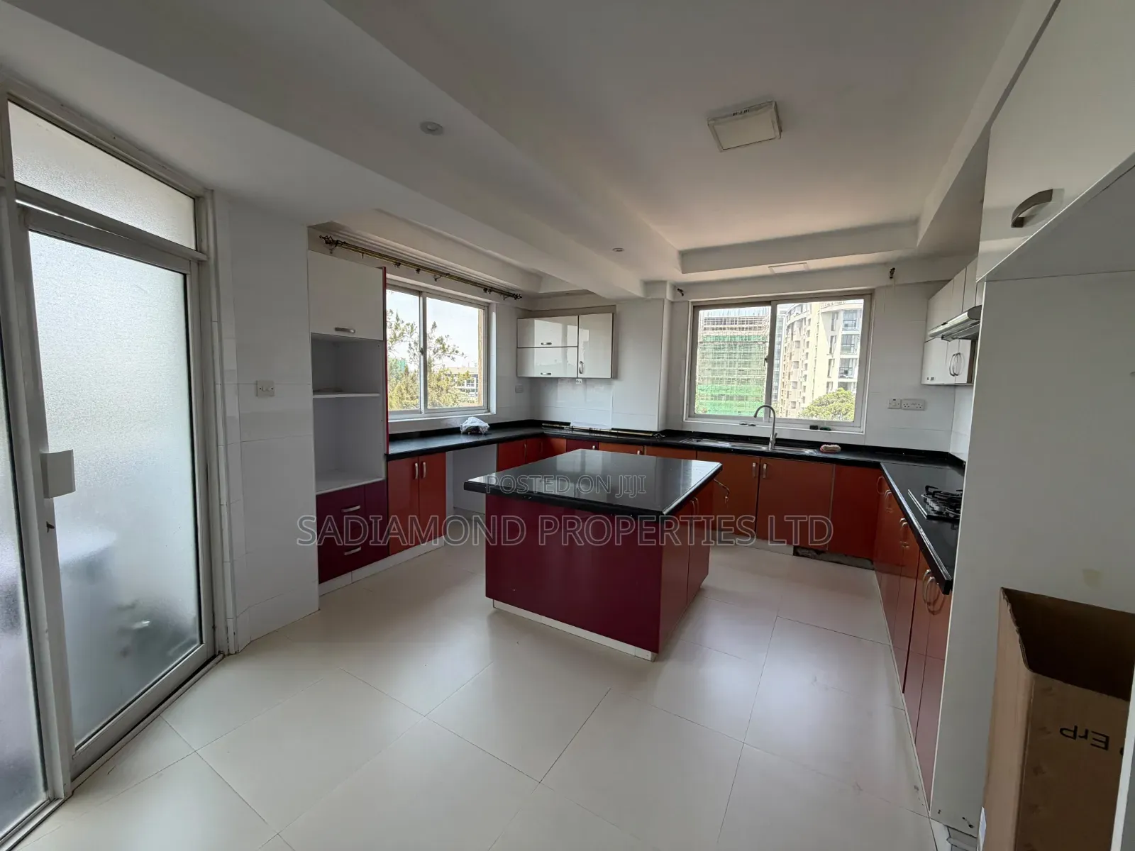 3bdrm Apartment in Raphta Road Area for rent
