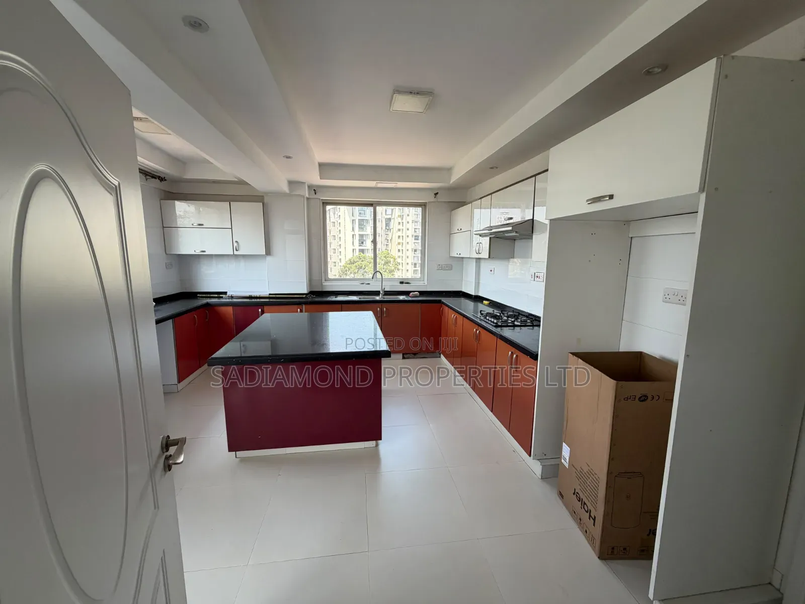 3bdrm Apartment in Raphta Road Area for rent