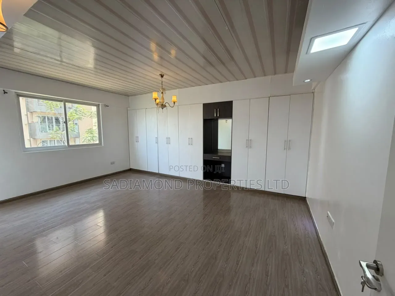 3bdrm Apartment in Raphta Road Area for rent