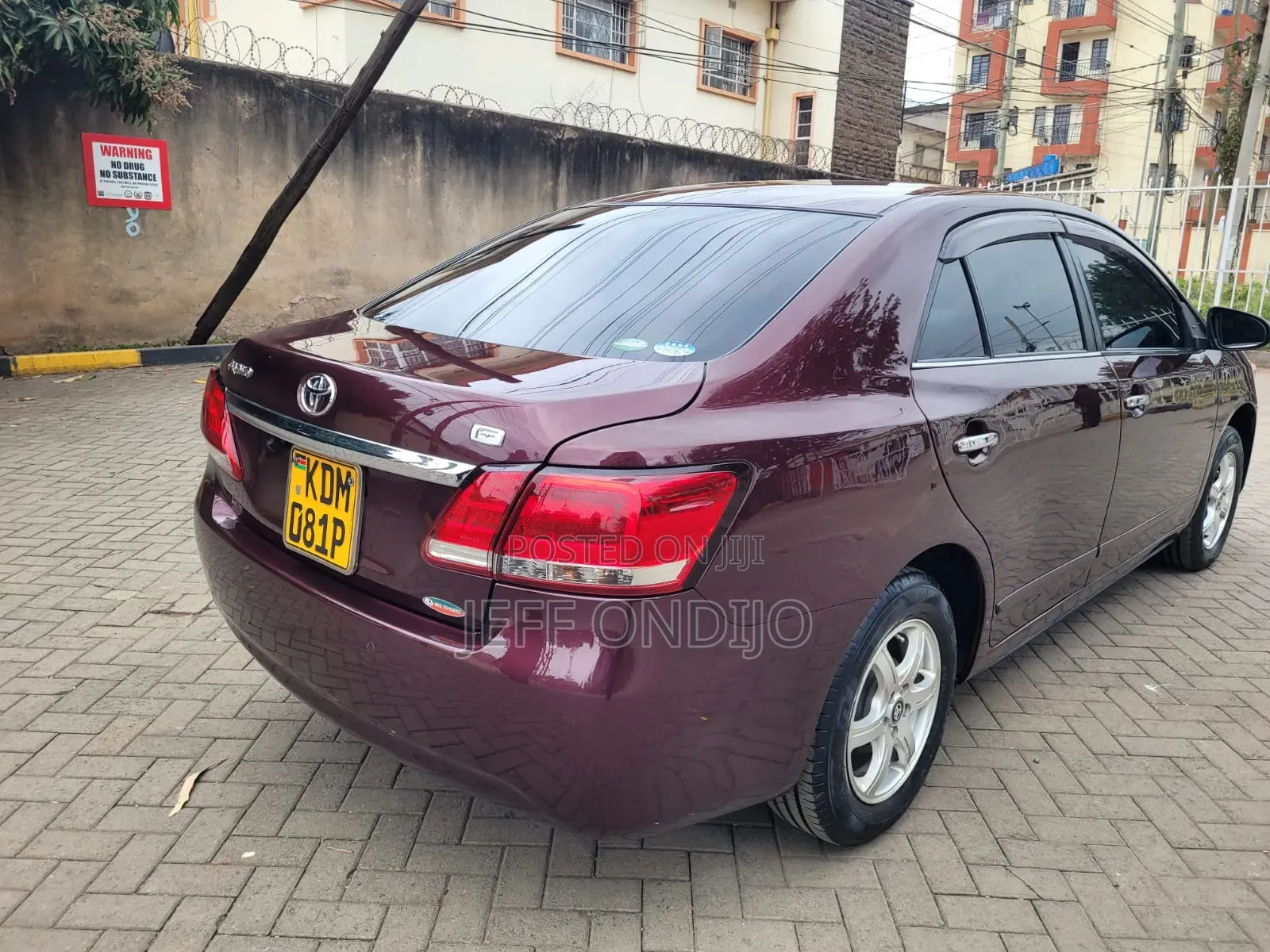 Toyota Premio 2016 Maroon