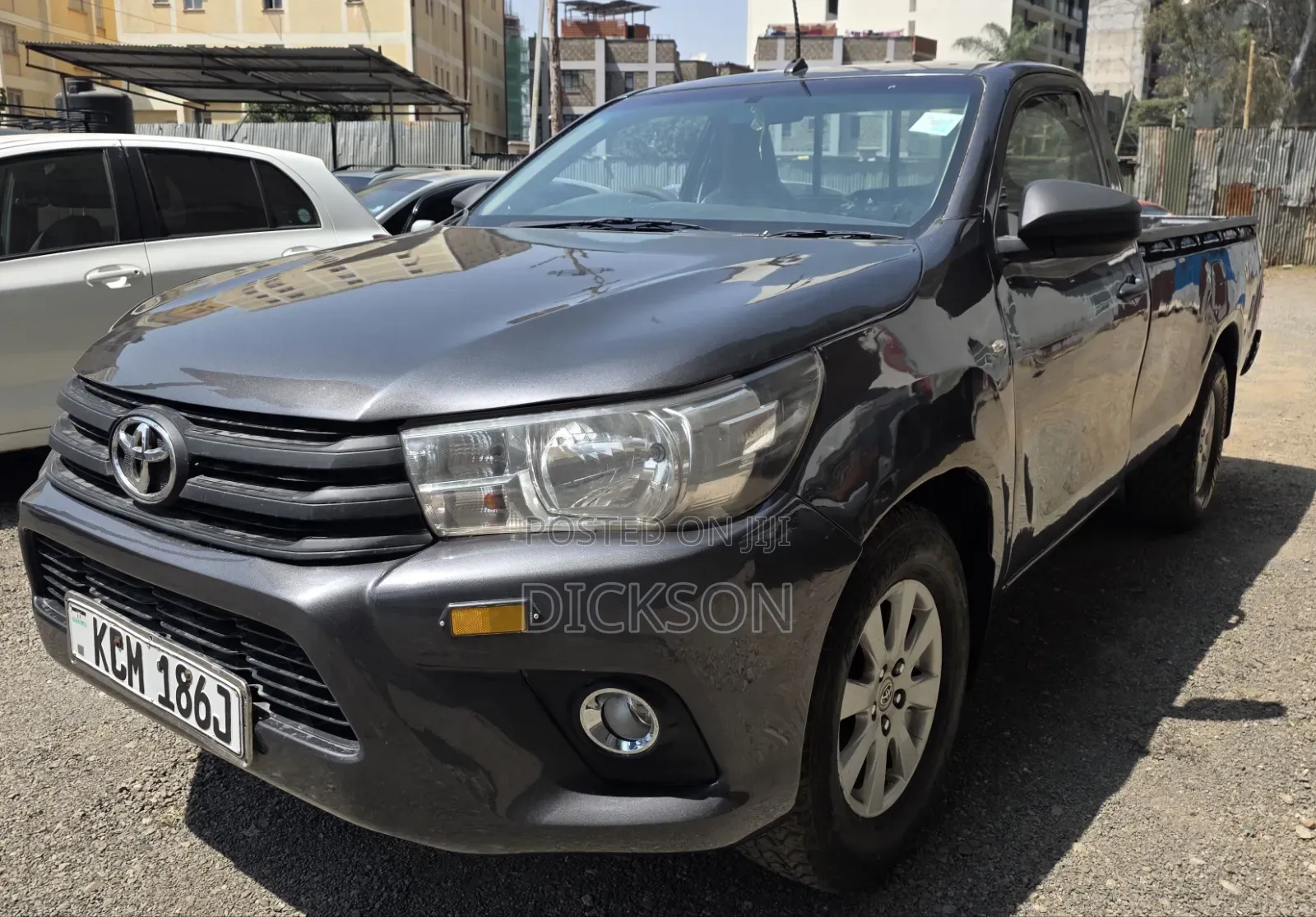 Toyota Hilux 2017 Gray