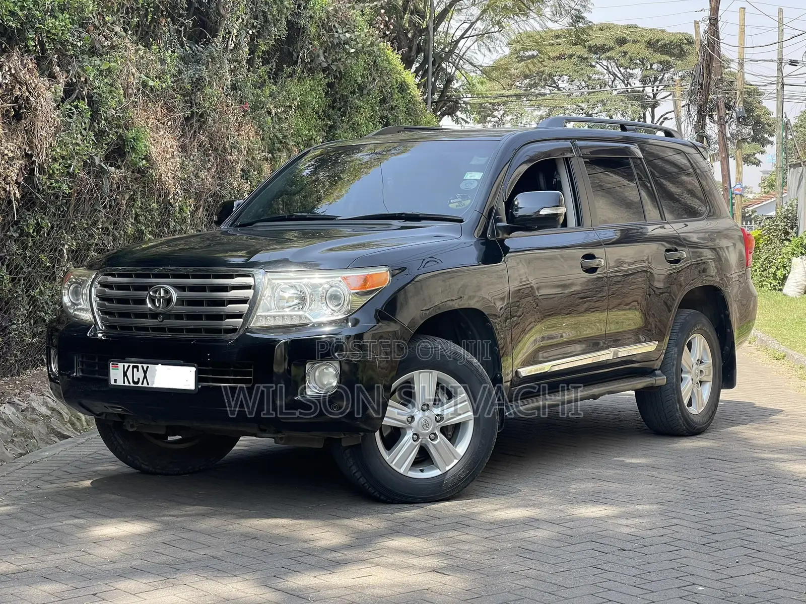 Toyota Land Cruiser 2012 Black