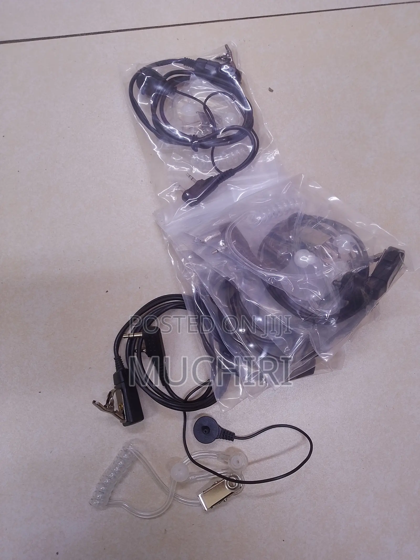 Fbi Earpiece for Radio Calls