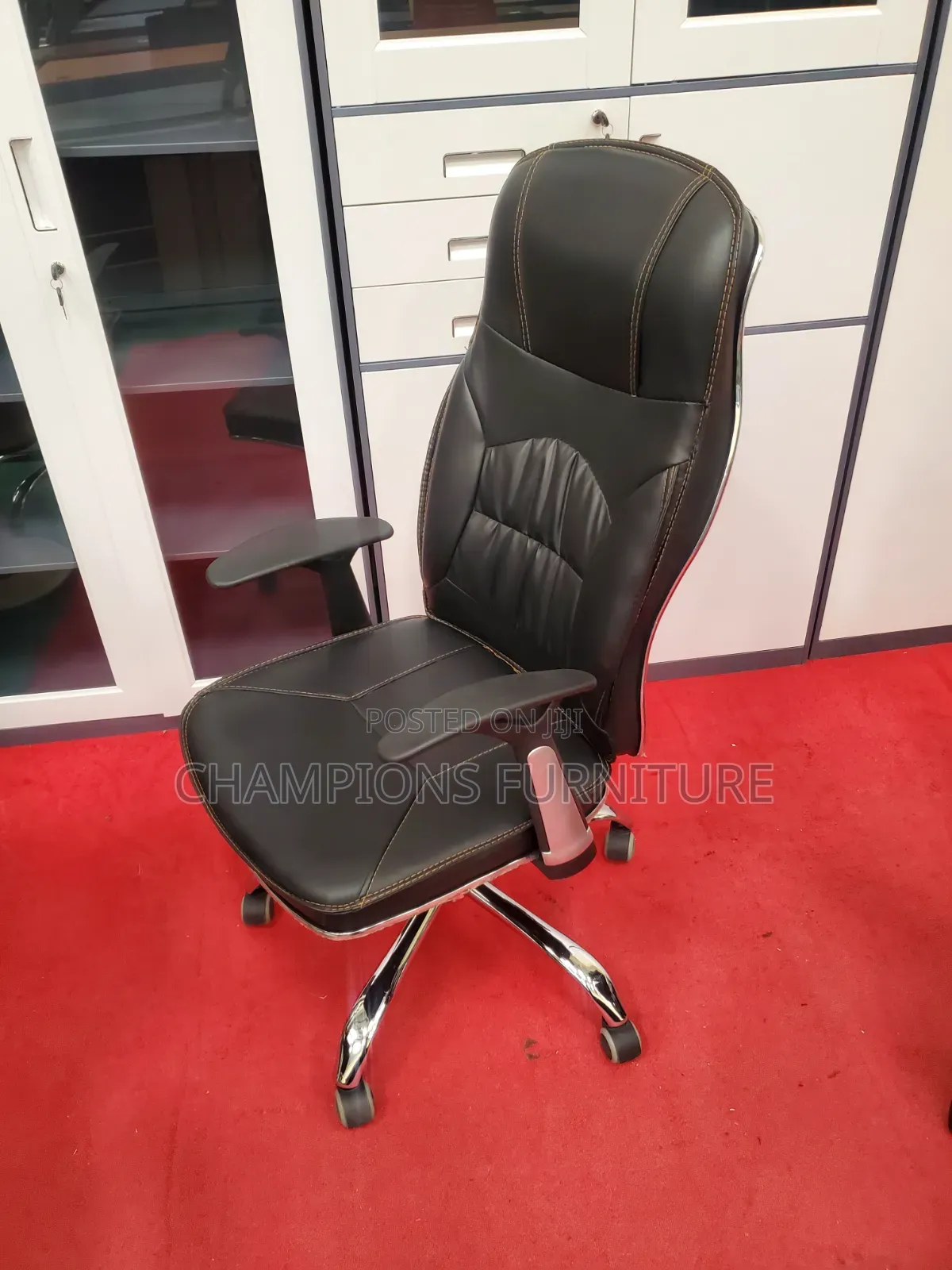 Black Low Leather Office Chair