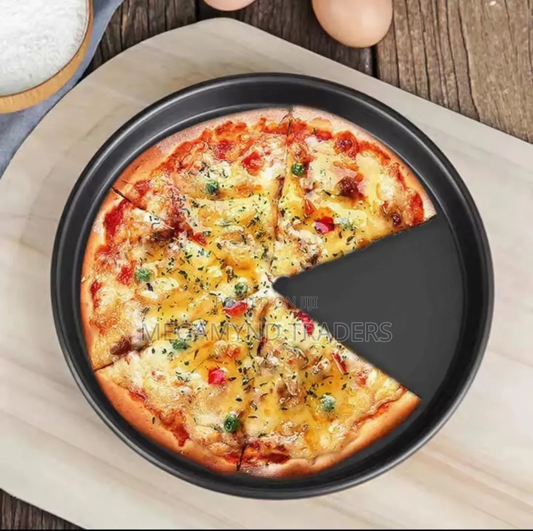 Pizza Pan /Nonstick Perforated Pizza Plate