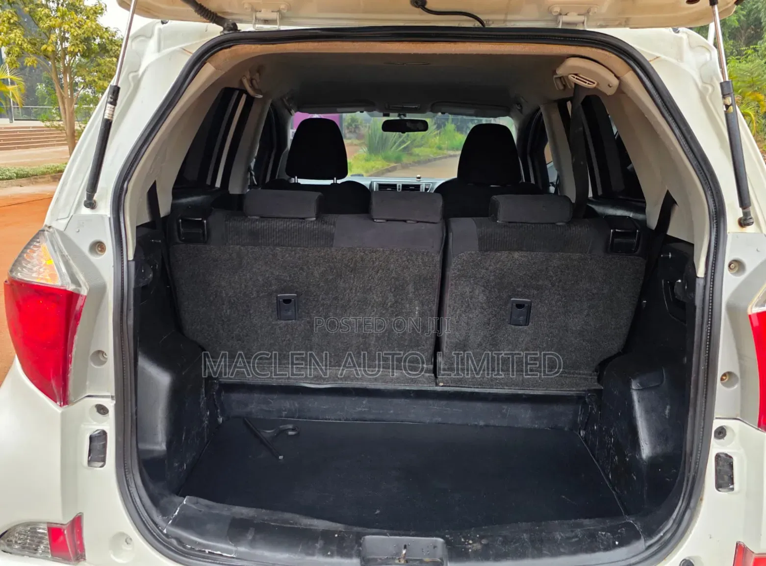 Toyota Ractis 2012 White
