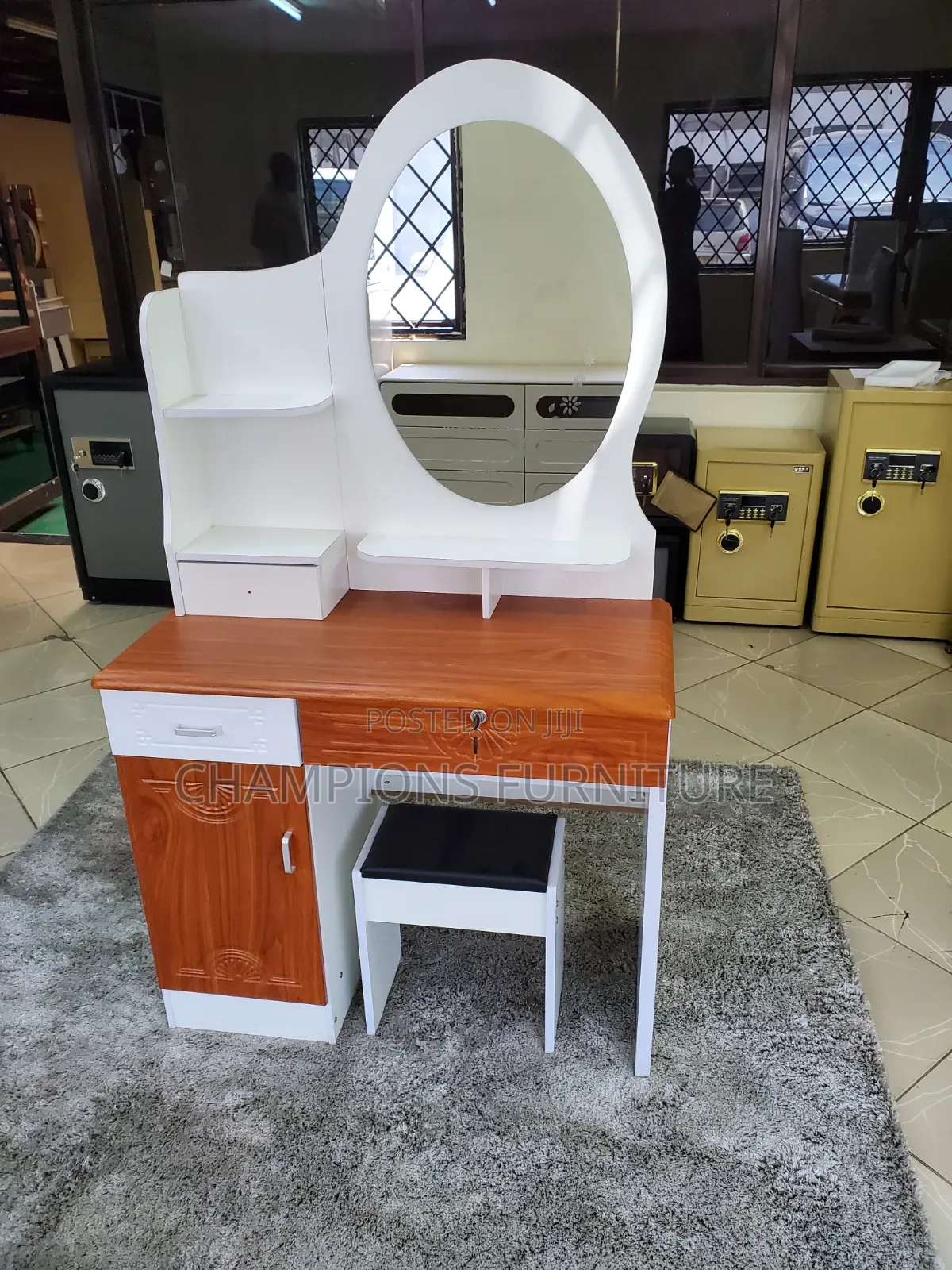Two-Toned Vanity Set