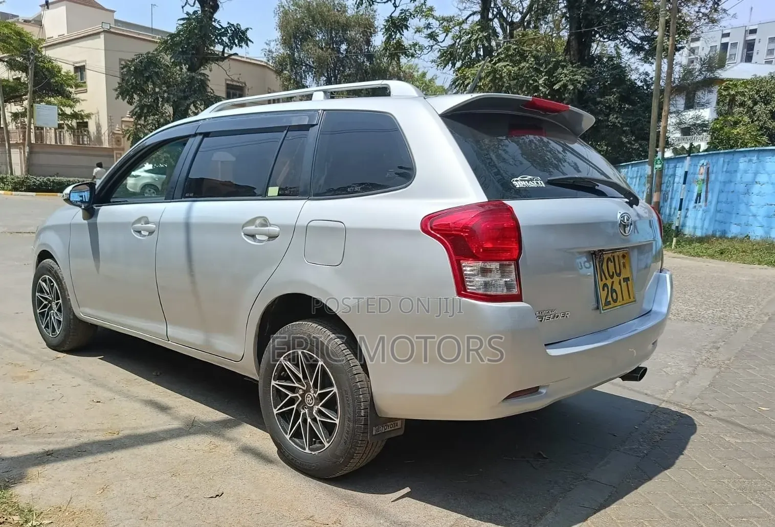 Toyota Corolla Fielder 2012 Silver