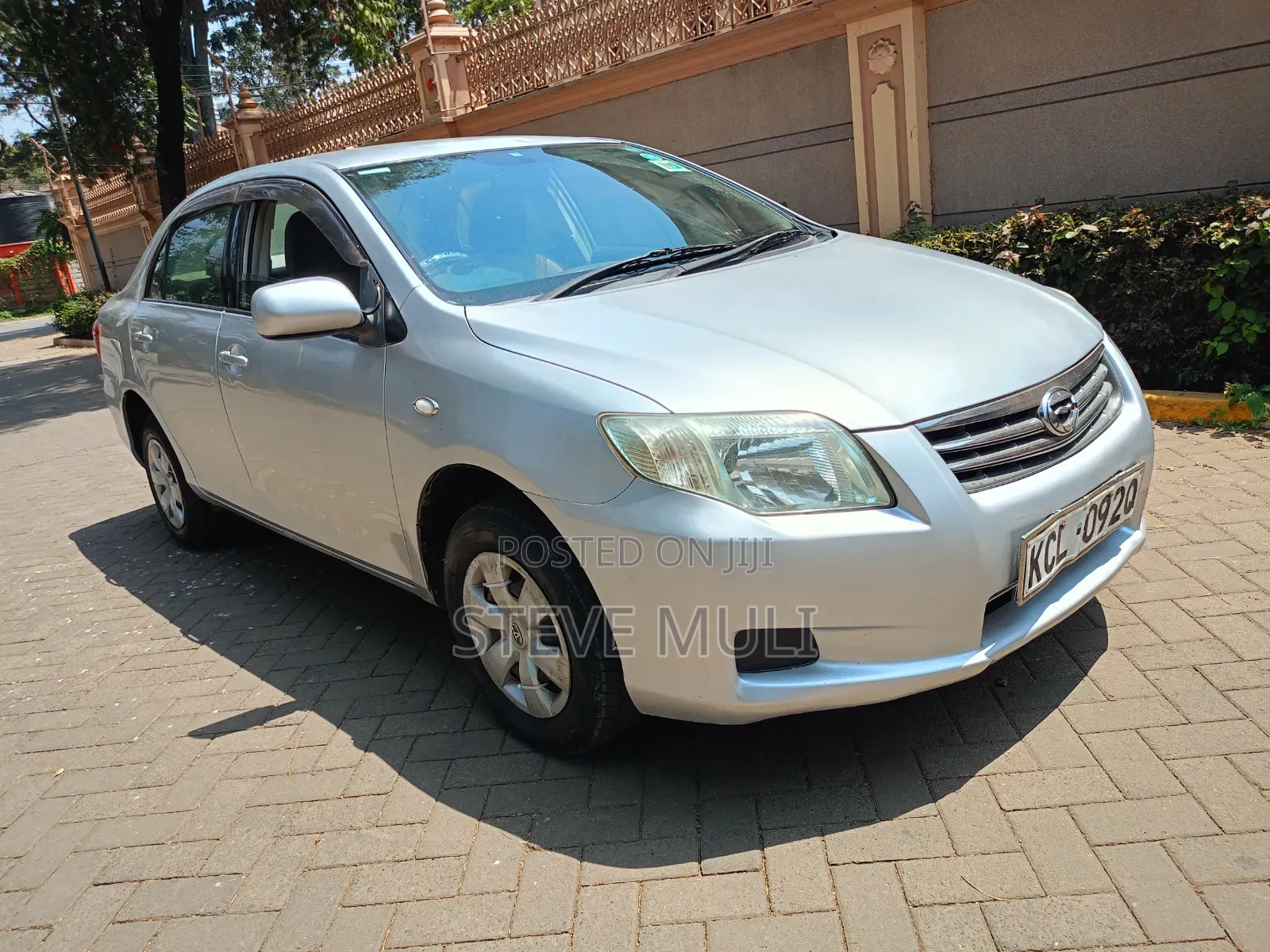 Toyota Axio 2010 Gray